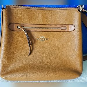 Coach Mae File Crossbody Bag F34823 Pebble Leather Saddle VERY NICE New York